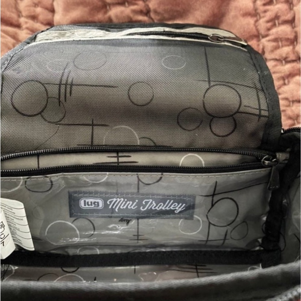 Lug trolley cosmetic set - Picture 2 of 12